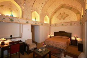 Abbasi Double Room (Pardis, Yard View)