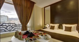 The Grand Hotel Single Room (King-Size Bed)
