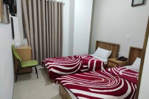 Parmis Twin Room