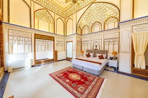 Sarhang Double Room (Silver)