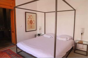 Manouchehri Double Room