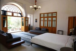Manouchehri Royal Double Room