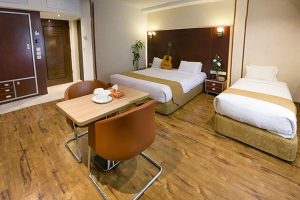 Piroozi Triple Room (Chem Andaz)