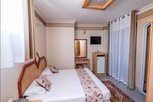 Safavi Double Room