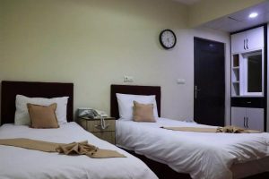 Farhikhtegan Twin Room