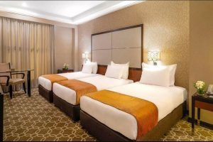 Espinas Triple Room (Floor 3-10 Blvd View)