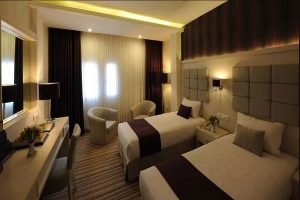 Howeyzeh Twin Room