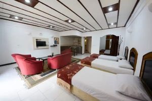 K Parsian Triple Room